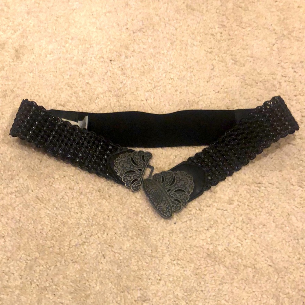 Ecote Belt - FINAL DAYS UNTIL CLOSET CLOSES!!!